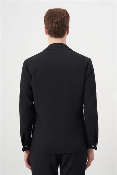 Мужская черная весенне-осенняя рубашка-куртка Morven с кнопками, динамичной посадкой, 100% полиэстер, длинные рукава, без подкладки. - фото 5