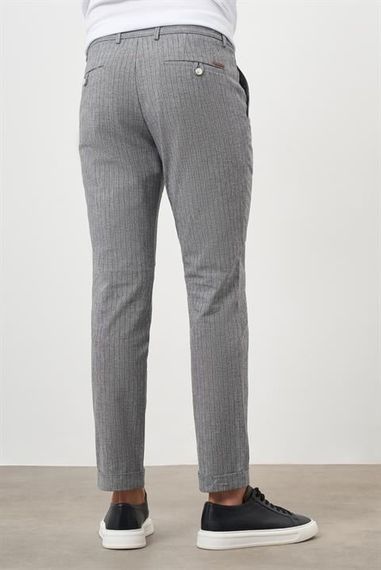 Мужские черные джоггеры из хлопка и льна, облегающая посадка, 87% хлопок, 11% лен, 2% эластан, с карманами и шнурками - фото 4