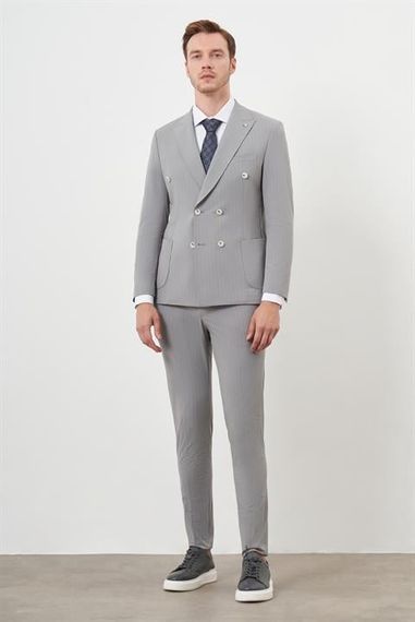 Morven Erkek Gri Polyamide Trend Kruvaze Slim Fit Sivri Yaka Takım Elbise - photo 1