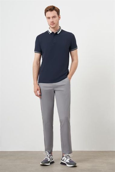 Чоловіча темно-синя футболка з коміром-поло, динамічною посадкою, коротким рукавом і ґудзиками, 100% бавовна, сучасний стиль - фото 5