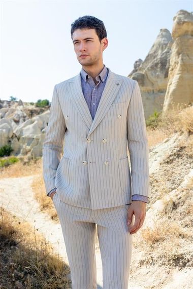 Мужской бежевый костюм Morven из льна с острым воротником, slim fit, длинные рукава, без подкладки, двойной разрез, карманы, стильный дизайн - фото 2