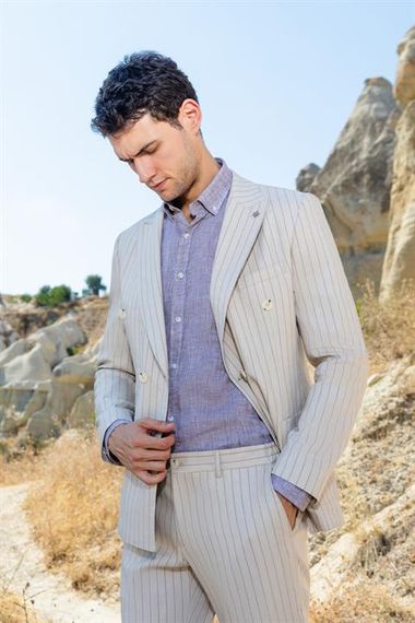 Мужской бежевый костюм Morven из льна с острым воротником, slim fit, длинные рукава, без подкладки, двойной разрез, карманы, стильный дизайн - фото 3