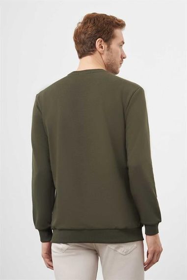 Чоловічий світшот кольору хаки з круглим вирізом, 65% бавовна, 35% поліестер, без кишень, довгий рукав, динамічний крій - фото 5
