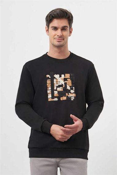 Чоловічий чорний трендовий світшот з круглим вирізом - фото 2