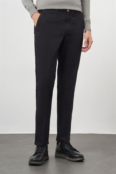 Morven Erkek Siyah Dynamic Fit Chino Pantolon - fotoğraf 1