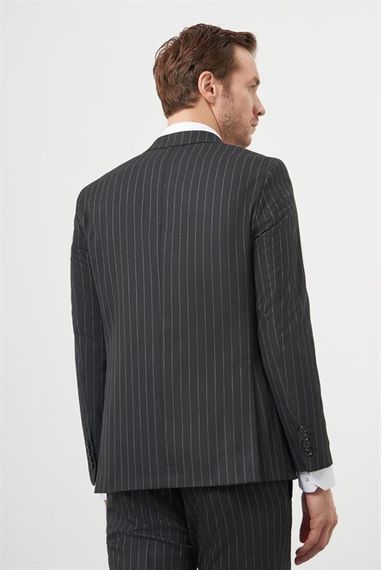 بدلة رجال عصرية رمادية اللون بقصة ضيقة ياقة حادة مصنوعة من البولي فيسكوز مع جيوب ونمط مزود ببطانة كاملة - صورة 5