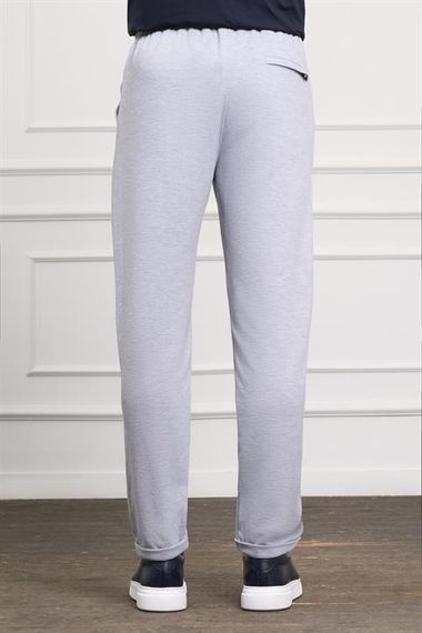 Чоловічі сірі штани-джоггери Slim Fit з еластичним поясом, боковими кишенями, без підкладки для щоденного використання - фото 3