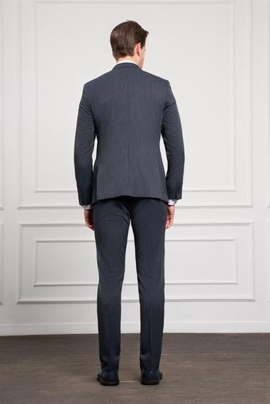 Morven Erkek Lacivert Trend Slim Fit Dar Kesim Sivri Yaka Kruvaze Takım Elbise - صورة 5