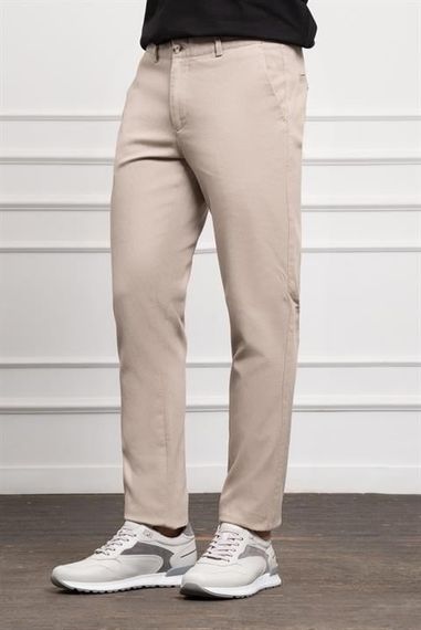 Morven Erkek Bej Dynamic Fit Rahat Kesim Chino Pantolon - фото 2