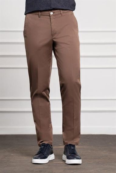 Morven Erkek Vizon Dynamic Fit Chino Pantolon - fotoğraf 1