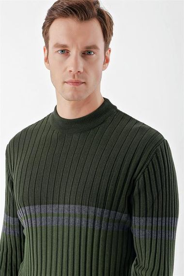 Мужской свитер Хаки с динамичной посадкой и воротником-таблетка из 50% хлопка и 50% акрила, длинные рукава, удобный крой - фото 4