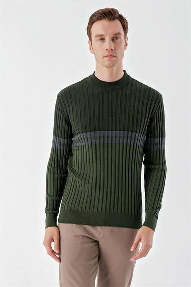Мужской свитер Хаки с динамичной посадкой и воротником-таблетка из 50% хлопка и 50% акрила, длинные рукава, удобный крой - фото 2
