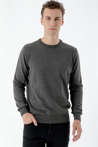 Мужской фюме базовый свитер с круглым вырезом Dynamic Fit удобного кроя - фото 3