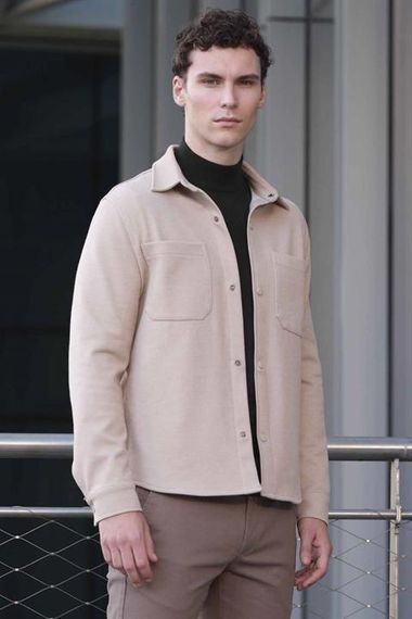 Morven Erkek Bej Çıtçıtlı Yan Cepli Dynamic Fit Kısa Gömlek Mont - фото 3