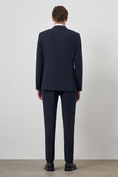 Morven Erkek Lacivert Poliviskon Çizgili Slim Fit Sivri Yaka Takım Elbise - صورة 5