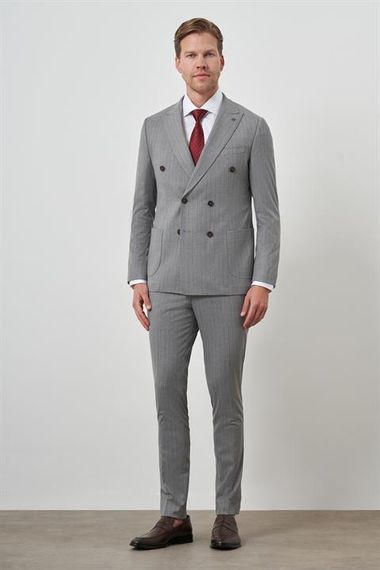 Morven Erkek Gri Poliviskon Trend Kruvaze Çizgili Desen Slim Fit Sivri Yaka Takım Elbise - fotoğraf 2