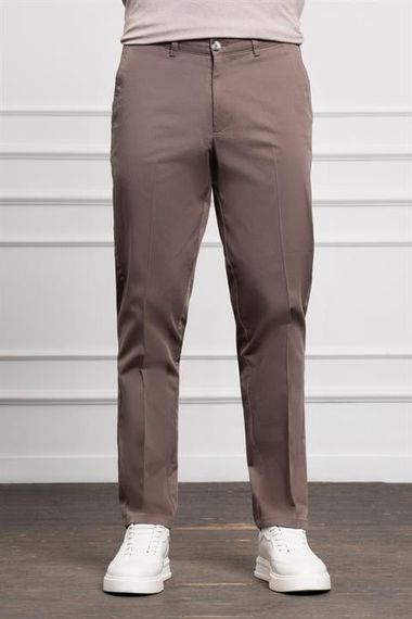 Morven Erkek KAHVE Dynamic Fit Chino Pantolon - صورة 1
