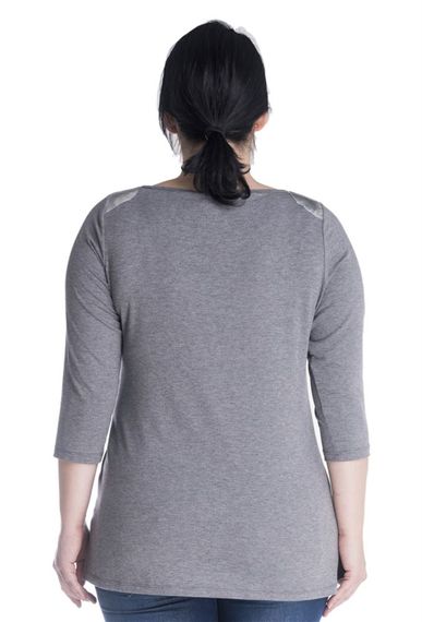 3/4 Sleeve Shoulder Garnish T-Shirt - photo 3