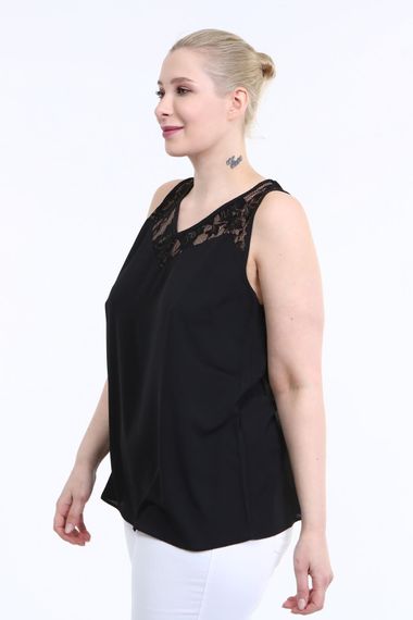 Lace Detailed Sleeveless Blouse - photo 3