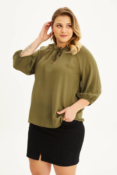 V Neck Lace Detailed Blouse - photo 4