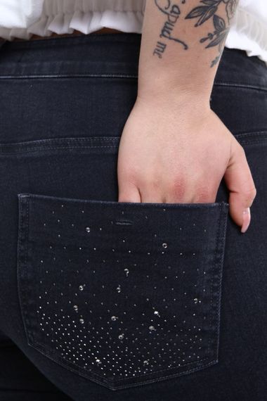 Arka Cep Taş Baskı Denim Pantolon - fotoğraf 2