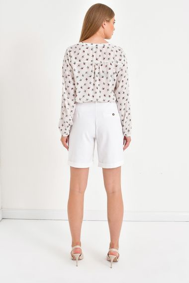 Шорти з поясом та складними штанинами, висока талія, коротка довжина, білий, текстиль 89% поліестер, 11% еластан - фото 5