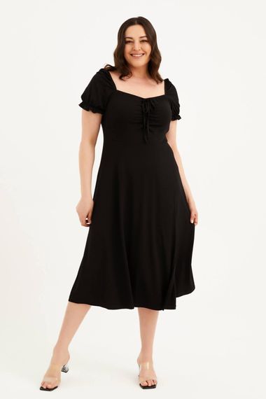 Сукня з квадратним вирізом і розрізами великих розмірів, з еластичної тканини, чорна, зручний крій, середня товщина - фото 2