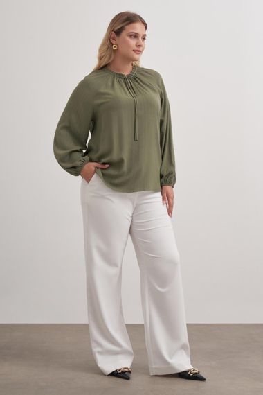 Блестящая блуза с шнуровкой больших размеров, цвет хаки, размеры 40-54 - фото 2