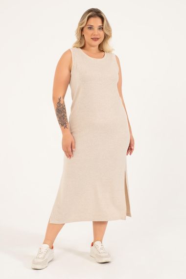 Платье трико большого размера, свободный крой, круглый вырез, без рукавов, длина 130 см, толщина, плотная трикотажная ткань, цвет бежевый - фото 3
