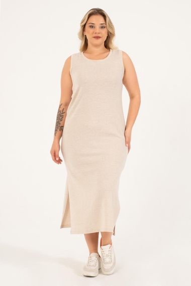 Платье трико большого размера, свободный крой, круглый вырез, без рукавов, длина 130 см, толщина, плотная трикотажная ткань, цвет бежевый - фото 1