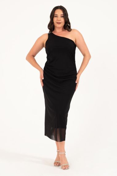 فستان من التول مزين بإبزيم معدني - صورة 3