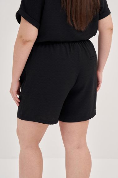 بيلي شورت بخصر مرن جيب بحجم كبير باللون الأسود - صورة 5