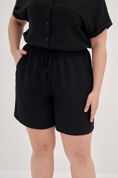 بيلي شورت بخصر مرن جيب بحجم كبير باللون الأسود - صورة 2