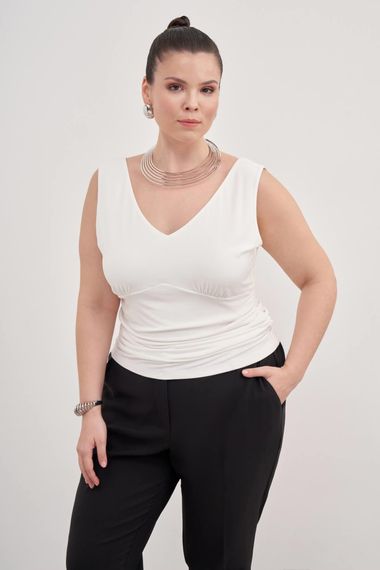 Блузка з драпіровкою, великий розмір, біла, розміри: M, L, XL, XXL, 3XL - фото 2