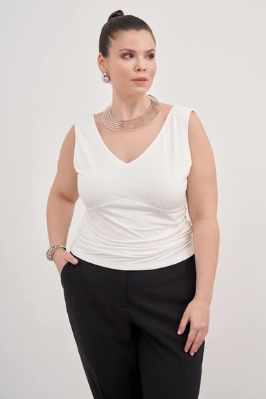 Блузка з драпіровкою, великий розмір, біла, розміри: M, L, XL, XXL, 3XL - фото 1