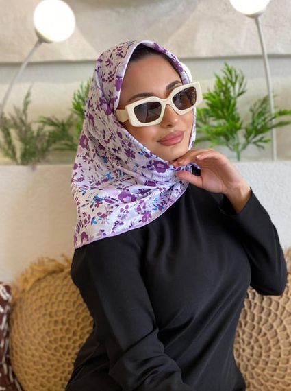 ÇİÇEKLİ EŞARP MENEKŞE BEYAZ