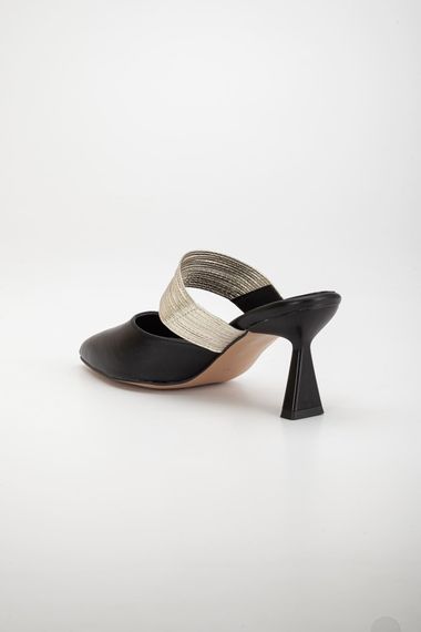 Женские черные кожаные туфли на каблуке - фото 5