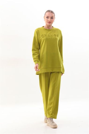 Women's GREEN Color Crew Neck Sweat Wide Leg Trousers Sports Suit - photo 1