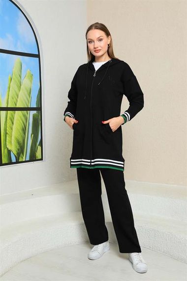 مجموعة بدلة رياضية بحجاب ثلاثي مخططة باللون الأسود للسيدات - صورة 5