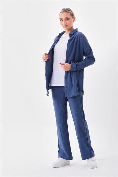 Женский повседневный комплект из 3-х вещей: рубашка, брюки и футболка - ИНДИГО, качество Ayborin, свободный крой, идеален для повседневной носки - фото 2