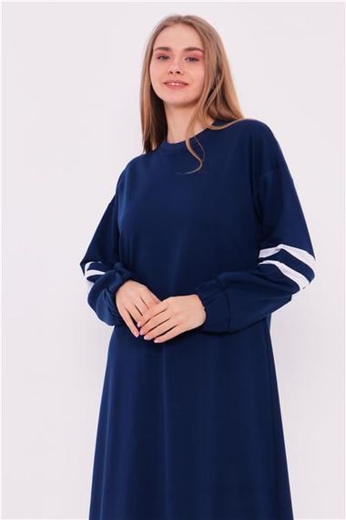Gupse Kolları Şeritli Eteği Detaylı Spor Elbise - 71079 - İndigo - fotoğraf 4