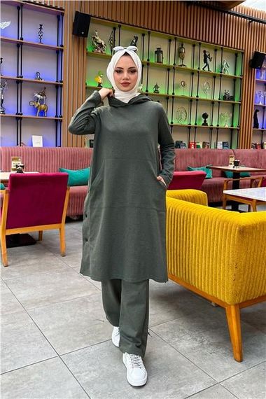 Спортивний комплект з капюшоном та кнопками: подовжена туника і брюки, простий дизайн, кольори хаки, 80% бавовна, підходить для всіх сезонів - фото 1