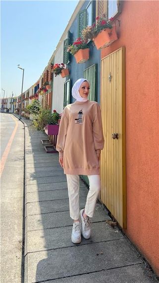 Passion Embroidered Lantern Print Sweatshirt - Beige - photo 2