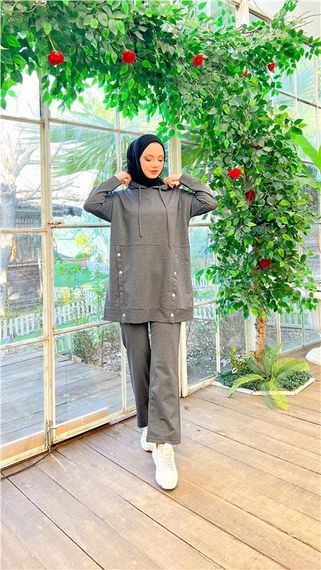 Kapşonlu Çıtçıt Detaylı Kısa Sweat Pantolon İkili Tesettür Eşofman Takımı - 03079 - Antrasit - photo 5