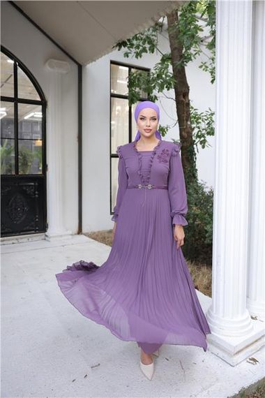 Сукня з шифону з V-подібним вирізом та поясом, монохромна, довга, рік 2024, модель 50016.013, доступна в розмірах 38-46 - фото 1