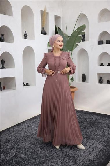 V Yaka Detaylı Kemerli Sade Uzun Şifon Elbise - 50016.048 - Soğan - fotoğraf 5