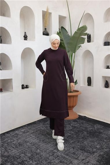 O Yaka Cepli Yırmaçlı Uzun Sade İkili Tesettür Eşofman Takımı - 71204.020 - Mürdüm - fotoğraf 2