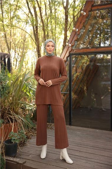 O Yaka Kısa Tunik Pantolon Sade İkili Tesettür Eşofman Takımı - 71219.028 - Kahverengi - photo 1