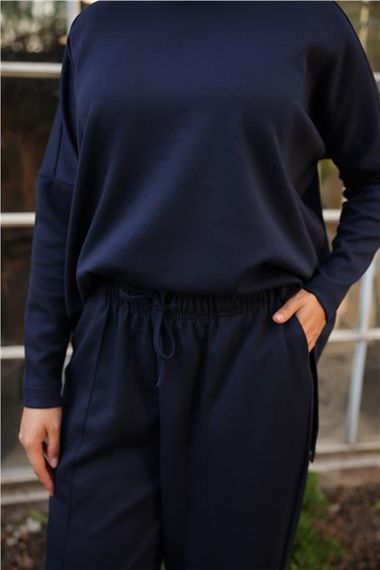 Arkası Uzun O Yaka Kısa Sweat-Pantolon İkili Eşofman Spor Takımı - 71216.015 - Lacivert - photo 5