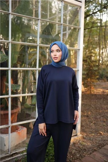 Arkası Uzun O Yaka Kısa Sweat-Pantolon İkili Eşofman Spor Takımı - 71216.015 - Lacivert - photo 3